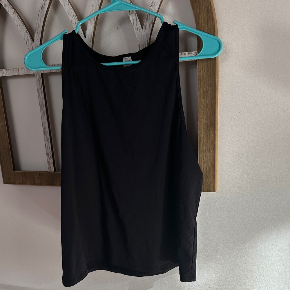Black Sleeveless Women's Top